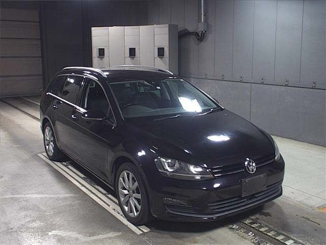 60119 Volkswagen Golf variant AUCJZ 2017 г. (JU Gifu)